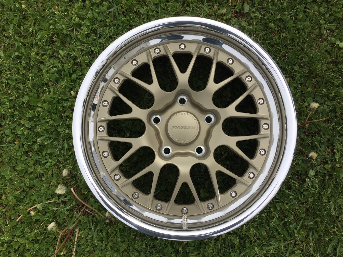 I finally have pics of my <a href="/ForgelineWheels/">ForgelineMotorsports 🇺🇸</a> for #9FOFO! 😍 

Absolutely cannot wait to get the <a href="/continentaltire/">Continental Tire</a>'s mounted on these puppies