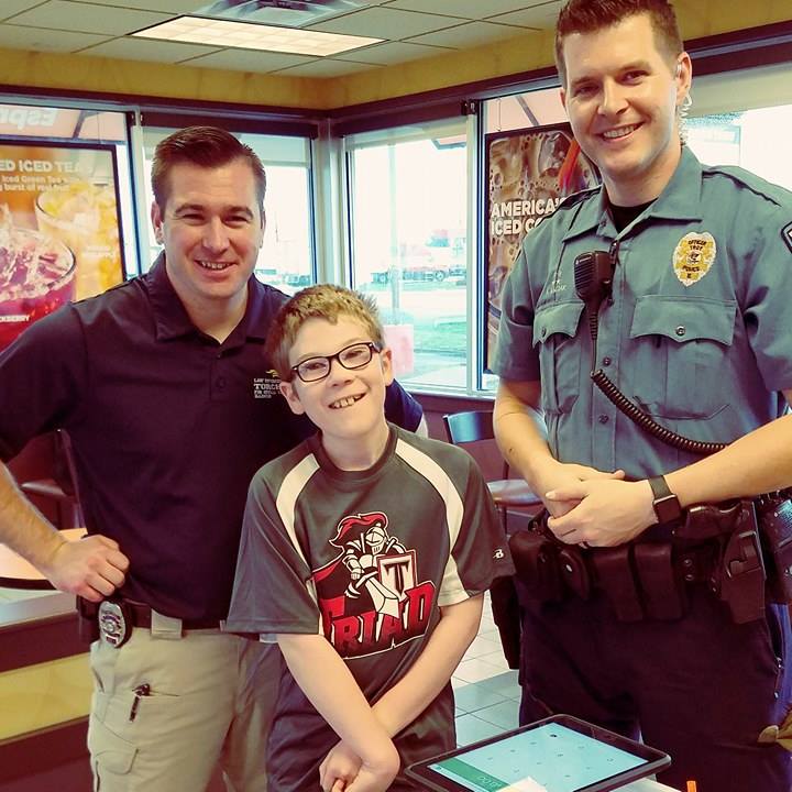Troy Police Dept. (@troypolice) on Twitter photo Enjoyed spending time with our new friend Tayton today! The Triad Special Olympics team ROCKS! #CopOnARooftop <a href="/SO_Illinois/">Special Olympics Illinois</a> Enjoyed spending time with our new friend Tayton today! The Triad Special Olympics team ROCKS! #CopOnARooftop <a href="/SO_Illinois/">Special Olympics Illinois</a>