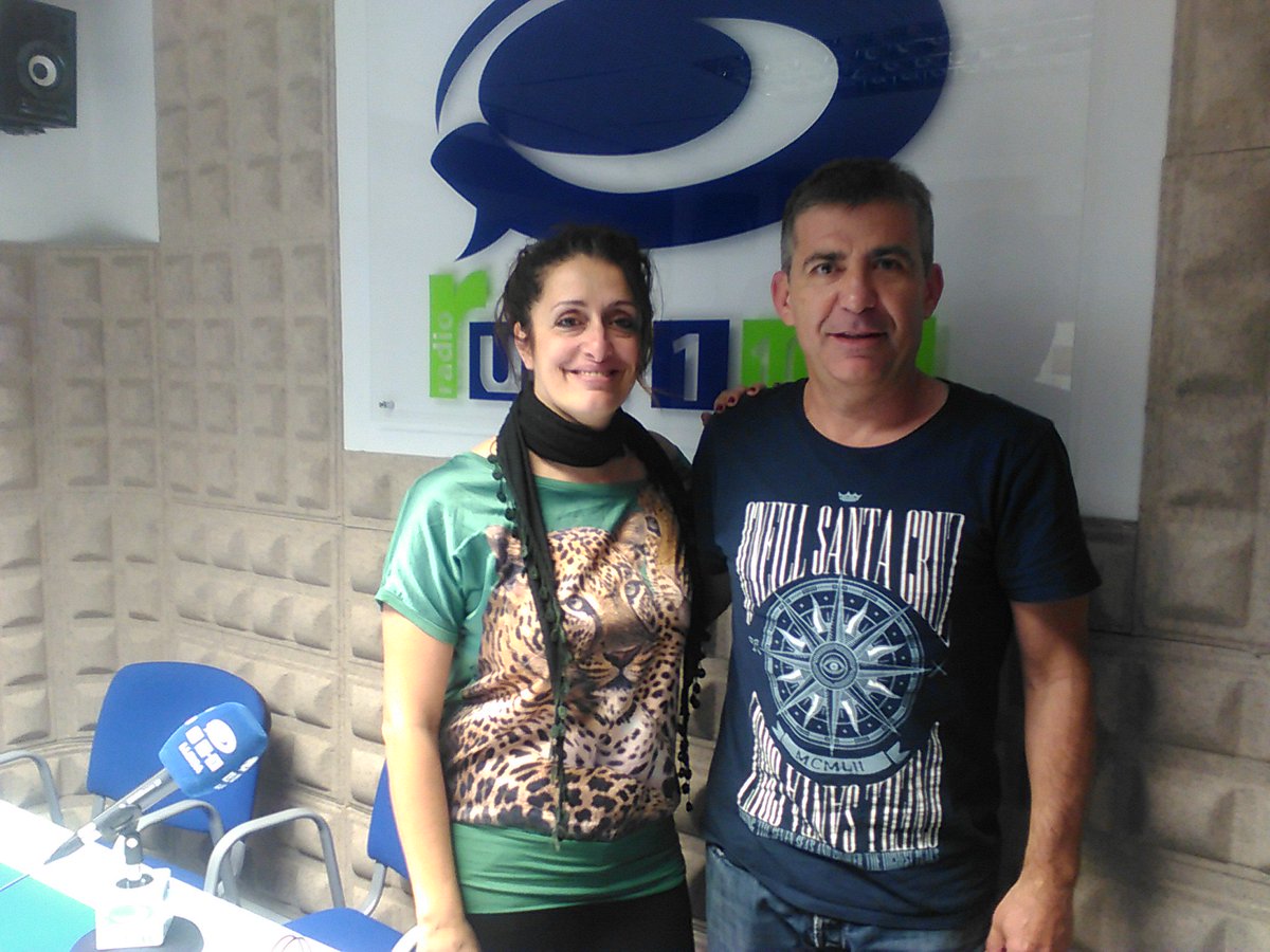 Ua1FM's tweet photo. Ara al LLMQM parlem amb membres de @VeusKat sobre l'espectacle 'MUSIC is LIFE​', que serà aquest dissabte a l'@AuditoriEG de #Lleida https://t.co/oOqzYtYsnP