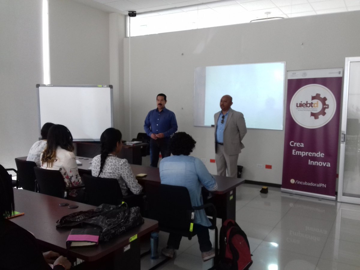 IncubadoraIPN's tweet photo. Hoy taller "Consíguete un crédito" de @NafinOficial @IPN_MX  @CIEBT @CesarGlezH @joelmo2003 https://t.co/4xh6gjJn3F