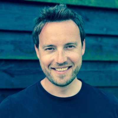 ukhealthradio's tweet photo. .@TheRawChef Experience on @ukhealthradio - #Calmology @sandynewbigging #monk #meditation teacher #author #coach & #speak. Book: Calm Cure https://t.co/a3c4taAASK