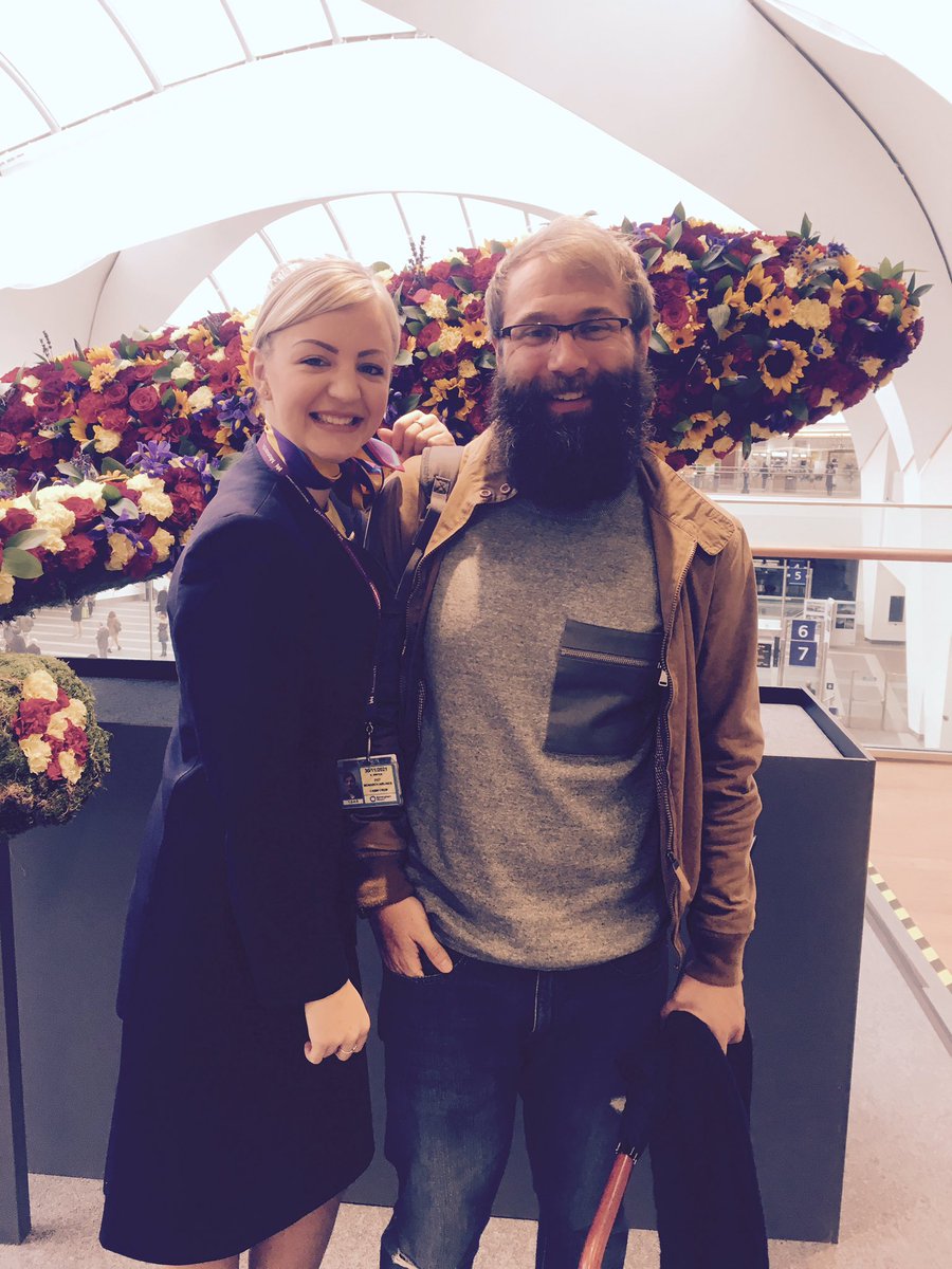 thomwilliams19's tweet photo. Boss' Birthday made thanks to @Monarch and their #yearofnice She got the flower, if only I got a flight 🤔🙏🙌🏼✈️ https://t.co/mZfRTgvl8v