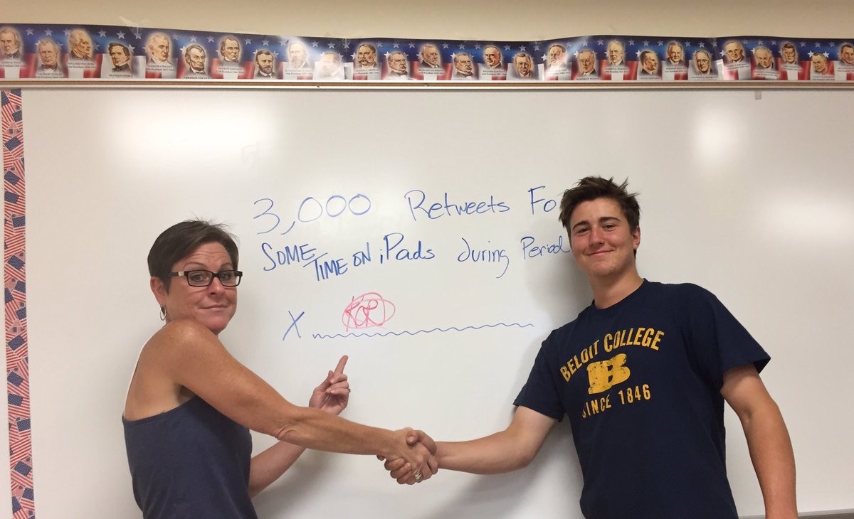 CbassRamirez's tweet photo. Help us get to 3,000 retweets pls I beg u https://t.co/SfRZUJut35