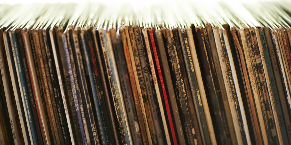 TheVinylFactory's tweet photo. The world's first TEDx talk on the culture of record digging is here: https://t.co/5cDANPgn12 https://t.co/krHpEXeHBI