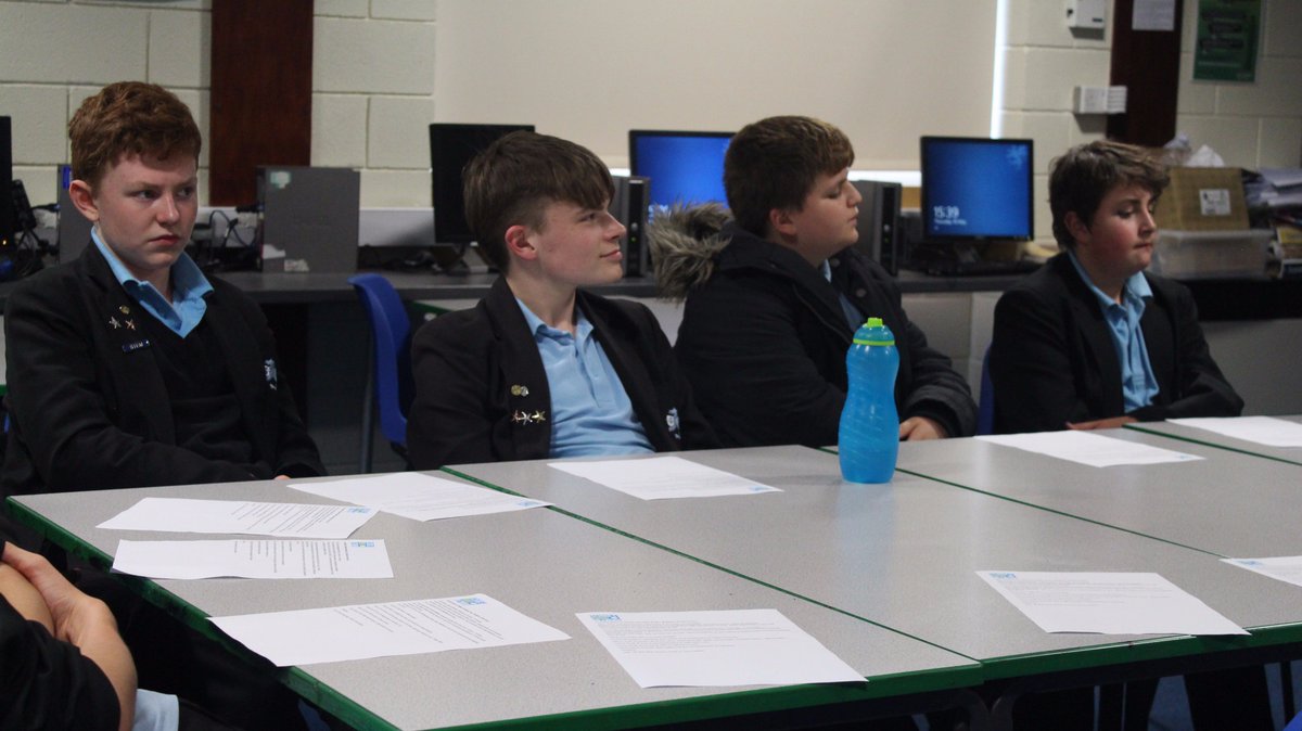 MRSReport's tweet photo. Yesterday, our broadcast team had an incredibly useful talk from radio lecturer @martinsteers. Thank you for all the advice! #newstraining https://t.co/pdaIm7xRlL