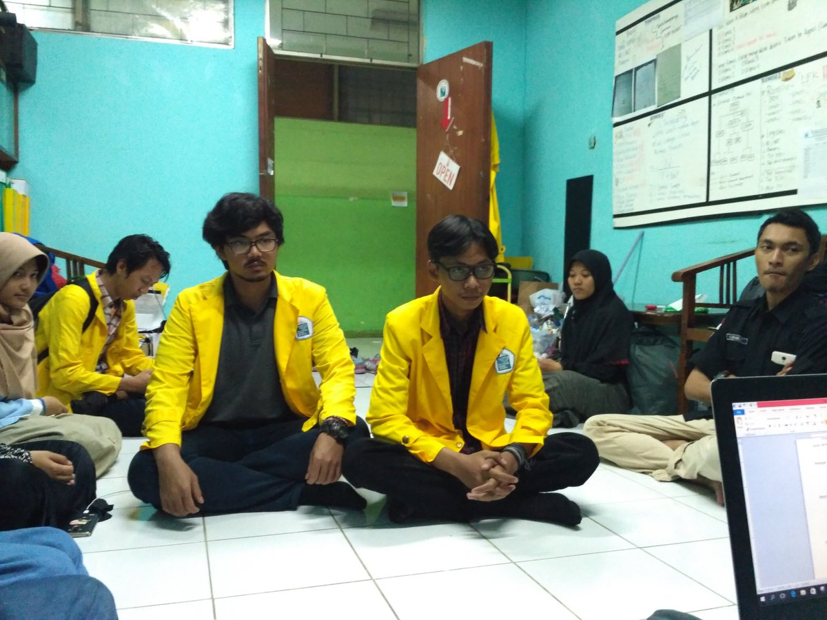 Selamat kpd Ketua Himpunan TM terpilih <a href="/HMM_PNJ/">HMM PNJ</a> Fathah Cipta A yg telah ditetapkan. Semoga amanah dlm menjalankan tugas :)