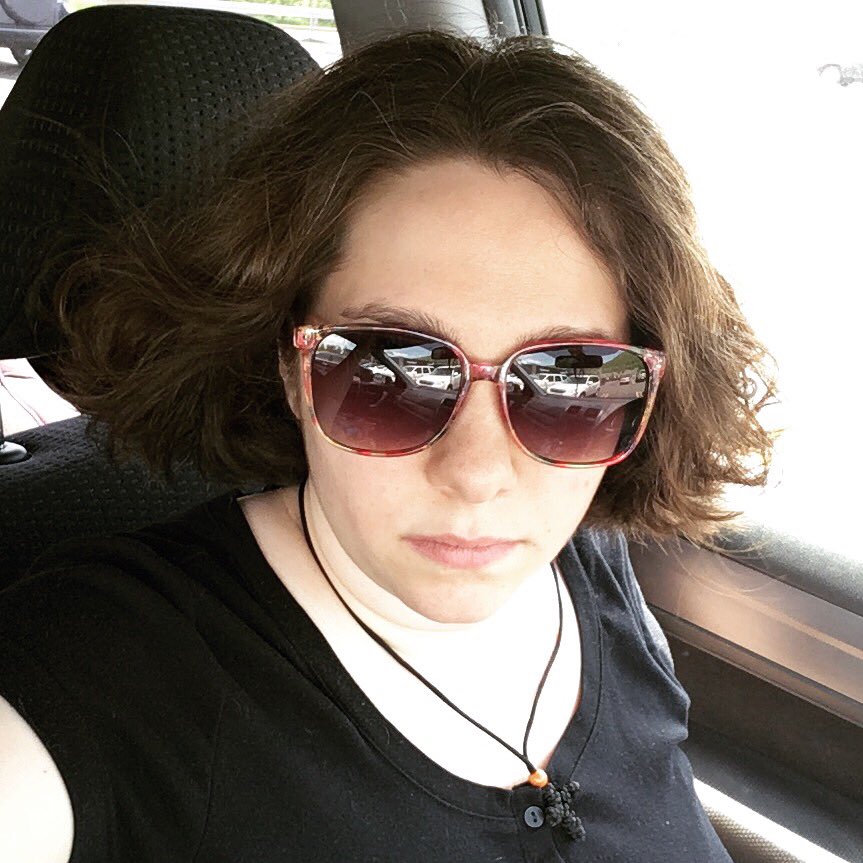 donnarosemary's tweet photo. I got my hairs cut yesterday ππ»βοΈ 2.5 weeks until I (fully) return to work #yesthosearegrayhairs #iearnedthem ππ» https://t.co/LSfLFTZP3s