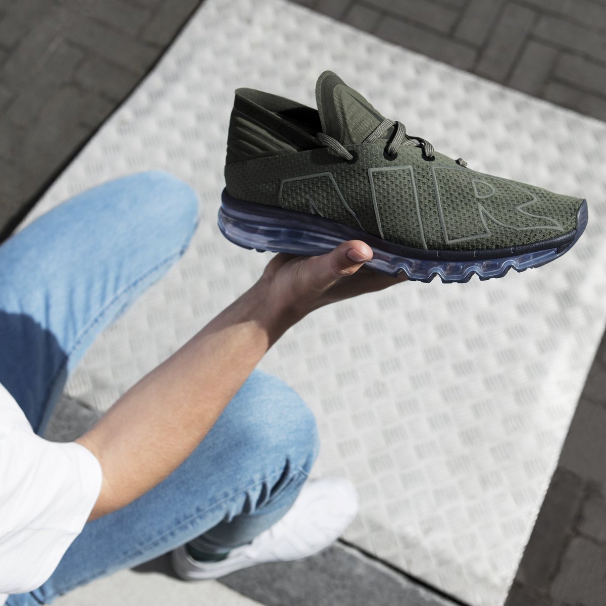 nike air max flair olive green