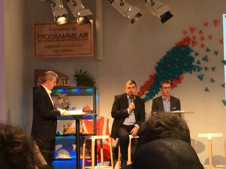 macondo_media's tweet photo. Cyril Garnier (DG @SNCFDev) : "#ProgrammeAir est une histoire de femmes et d'hommes" https://t.co/Pawy19yLD7