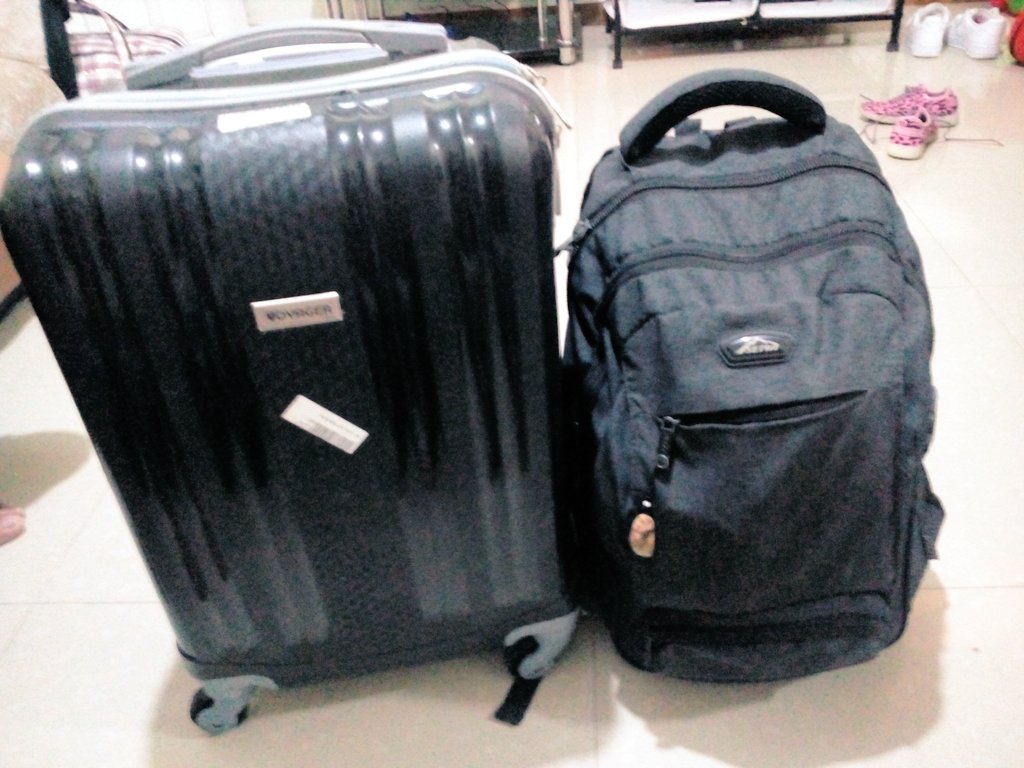 xxgelongxx's tweet photo. Ready na ang gamit ko 😁😁😋😋💞💕
#TriptoDavao https://t.co/RlrFteMii4