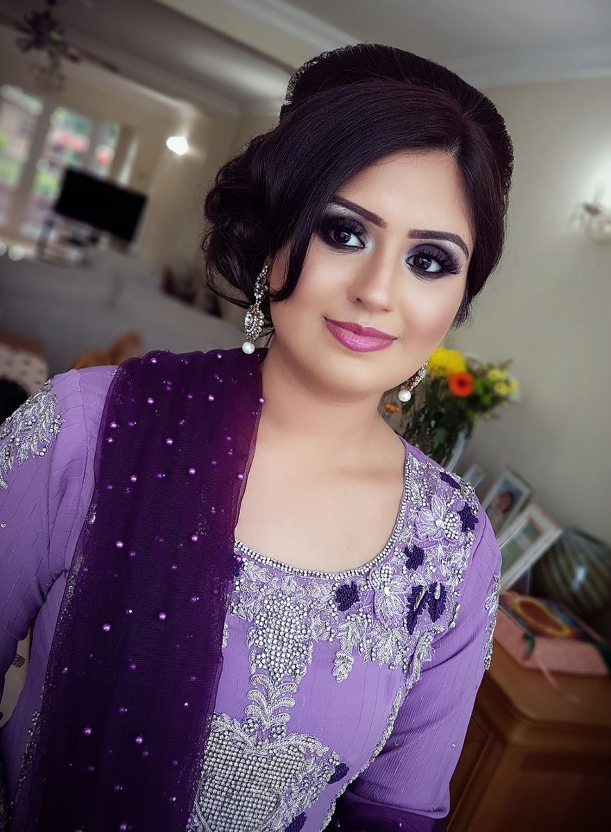 MUAKiranAslam's tweet photo. #BestPartAboutMyJob? Being able to make my clients feel #confident and amazing! Make a #MUA / hair booking now via https://t.co/b2jdhMy1Ip https://t.co/nhoOta0DN1