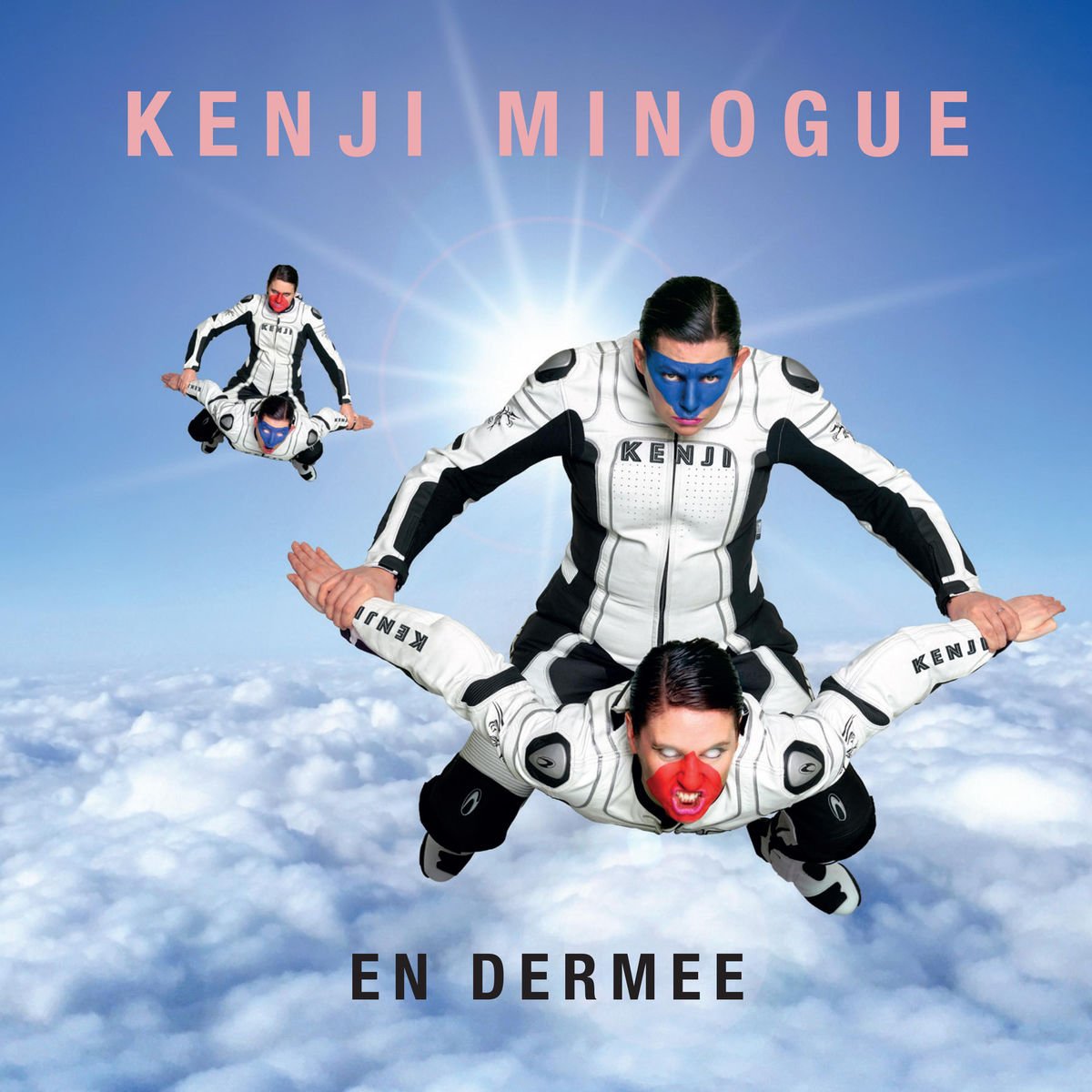 Nieuw op 6: <a href="/KENJIMINOGUE/">KENJI MINOGUE</a> met tweede album 'En dermee' ultratop.be/nl/albums Reeds 10 plaatsen hoger dan de #16 van debuut 'De groetjes'!