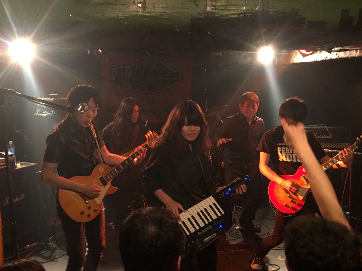 OnjyOsbourne's tweet photo. サンダーフォール最高すぎた。メロスピを生で見るのが初めてでそのせいもあって感動に感動が重なって感動しすぎた。また見たい!
あおい姉さん、四郎丸先輩ありがとうございました! #Thunderfall https://t.co/00eNtgT00a