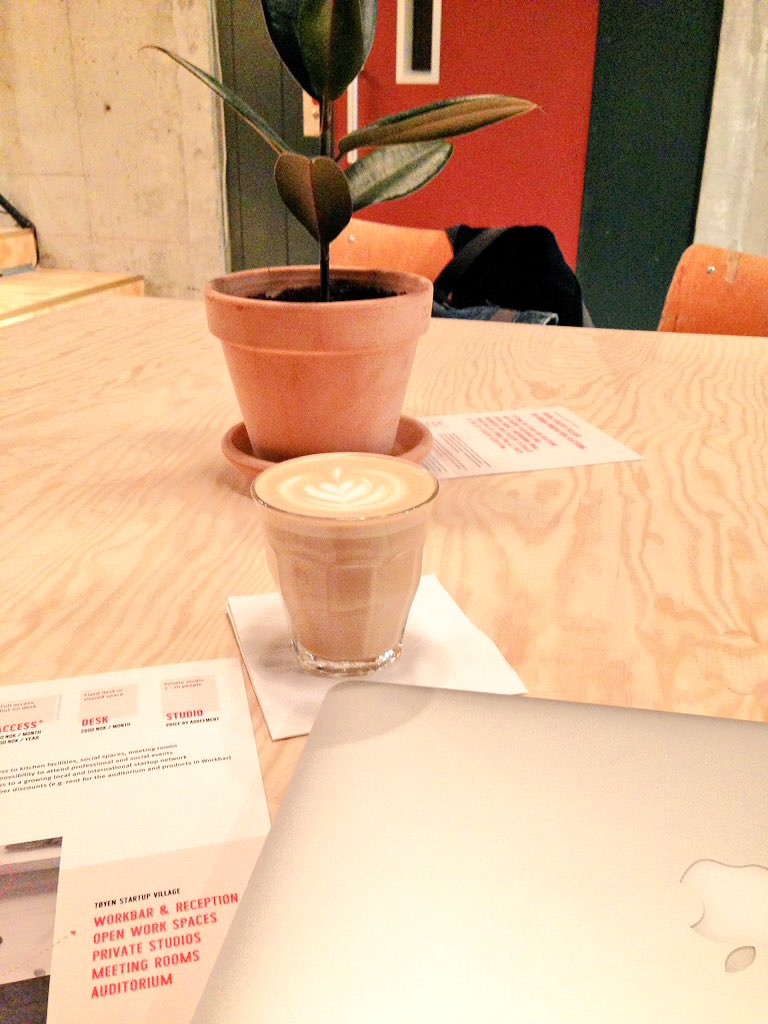 lmacysmith's tweet photo. Good vibes to start my day this morning #TSV #FreeCoffee #OkbutCoffeeFirst #startuplife #meetings #oslo https://t.co/Zr5NERBaNe