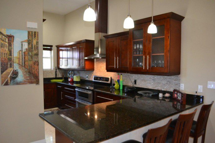 ChatfieldRafael's tweet photo. Olivia's Cove Unit #6 condo on the canal in Governors Harbour.
https://t.co/bJMYdu8xCo
#caymanproperty #caymanrealestate https://t.co/r0Dt2piQ1r