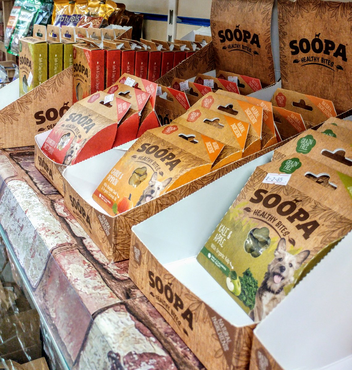 Soopapets's tweet photo. Any Soopa Fans in Durham? Don't forget to pop into @DurhamDogCare   to pick some Soopa treats! :D Yummy https://t.co/kMP6t6Cz5r