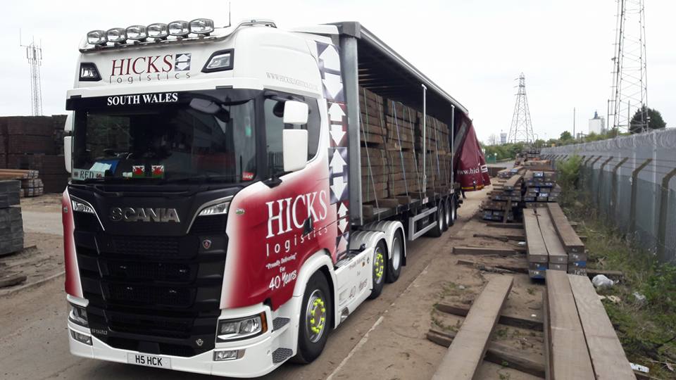 hickslogistics's tweet photo. Our V8 @ScaniaGroup @ScaniaUK from @KeltruckLtd has been very busy this week! https://t.co/WhFMWotgpp