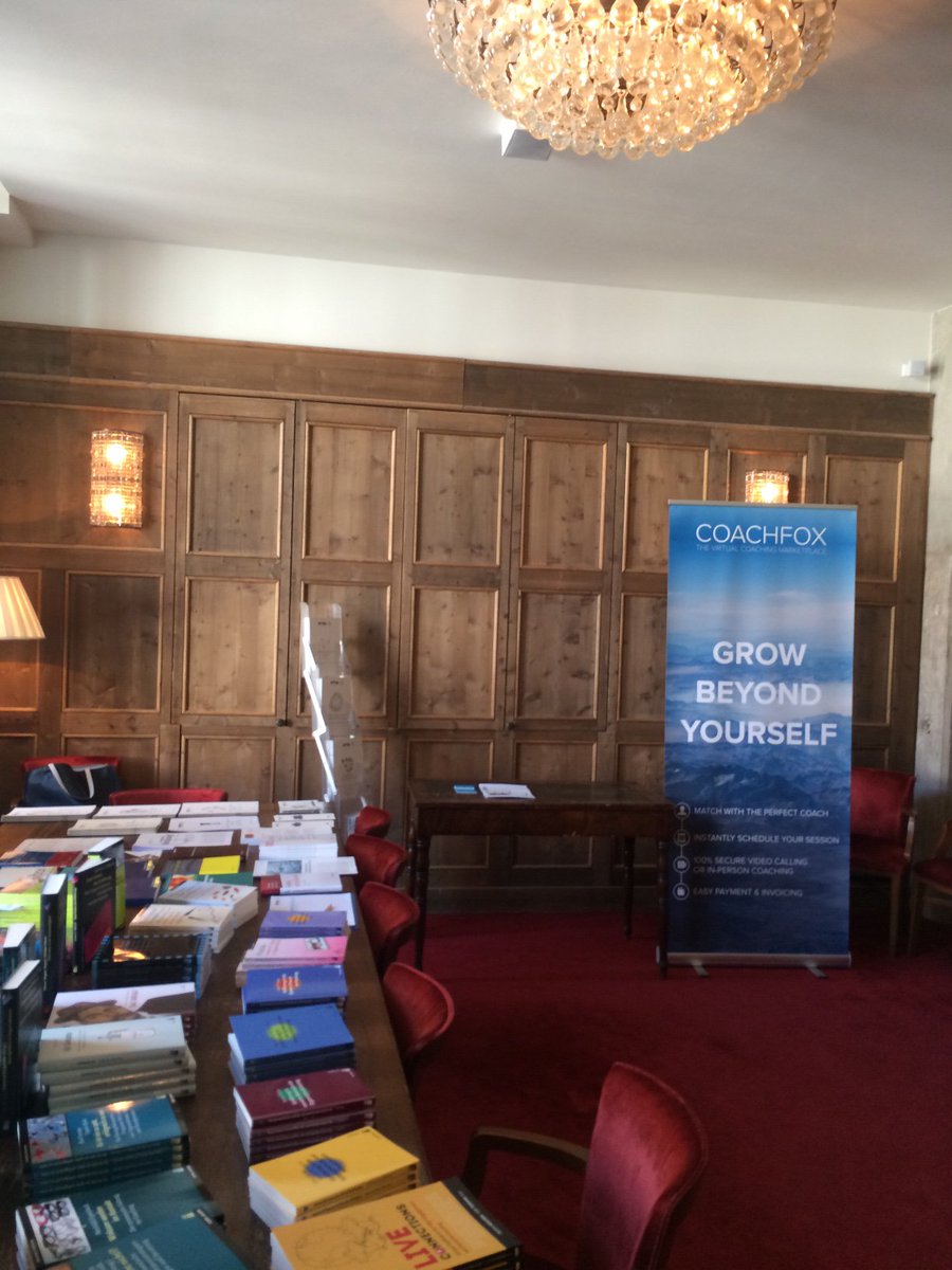 Wir sind heute beim 7. Berliner Coachingtag, wo über den digitalen Wandel und digitales Coaching gesprochen wird.