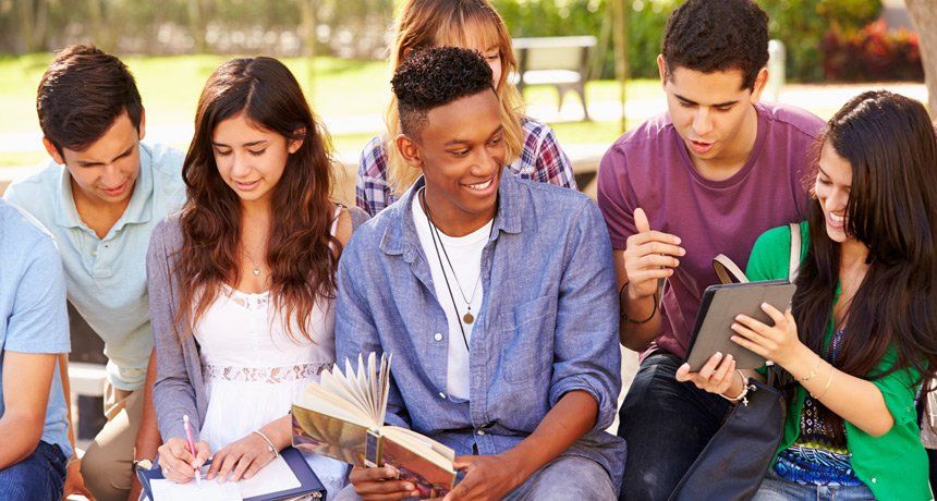 #FinancialLiteracy is an essential life skill. How well are we preparing our teens? #OECDPISA study out 24/5 bit.ly/2q2ZHFR #OECDfe