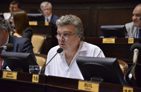 DiputadosGEN's tweet photo. Diputado Marcelo Díaz: “La ausencia de una política portuaria genera hechos confusos”. Nota: https://t.co/Alp4QNRZeI https://t.co/Og69Bh0jHY