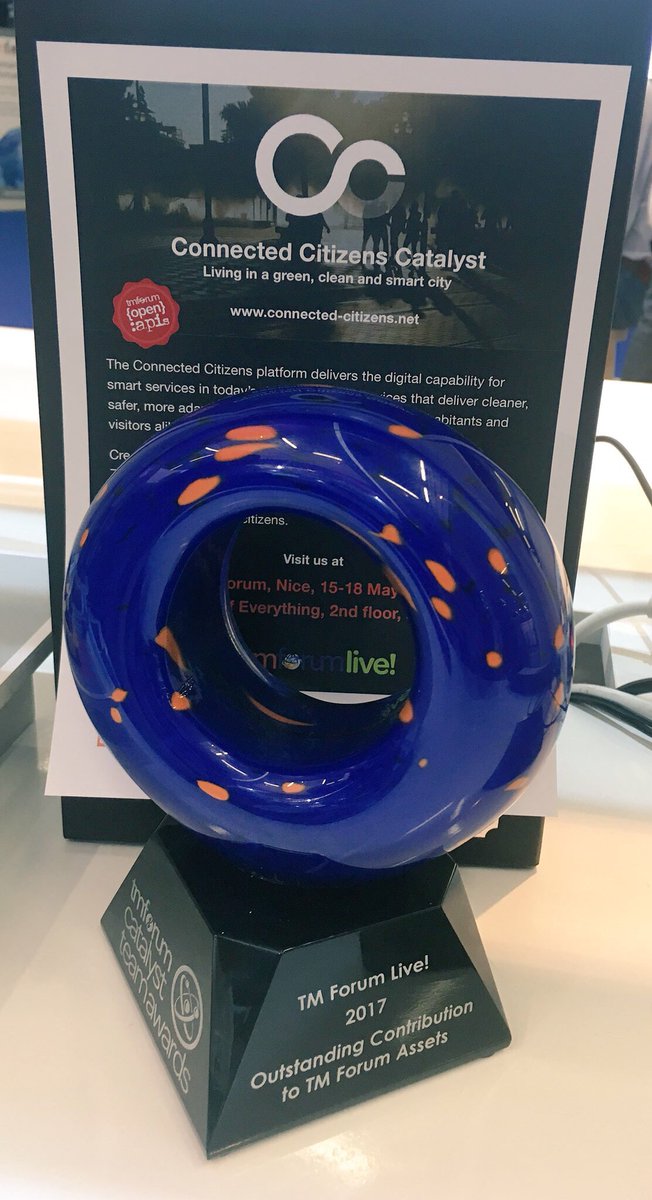 chmwkoge's tweet photo. @OrangeC3S ...nouvel award pour orange-C3S -#Merciagnes #ambitionTMForum2018 excellence award approuvée en core team hier https://t.co/g53tULDkfr