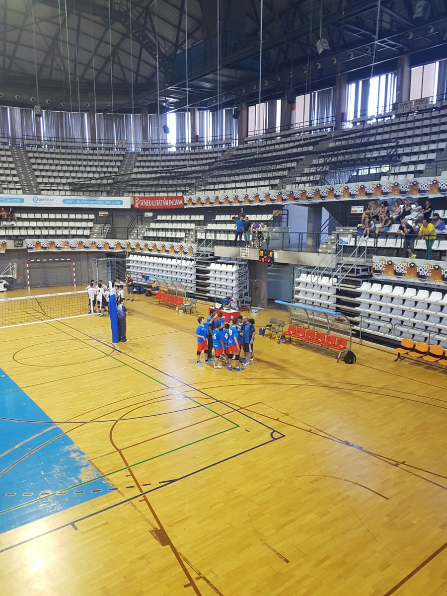 voleibolcoslada's tweet photo. ¡Partido ganado 3-0 a @CVMediterraneo! 👏¡ESTÁN INCREÍBLES NUESTROS CHICOS!👏 #coslada #voleibol #CVC 💪🏐 #CEIM17🇪🇸 https://t.co/tvlMCmGE9n
