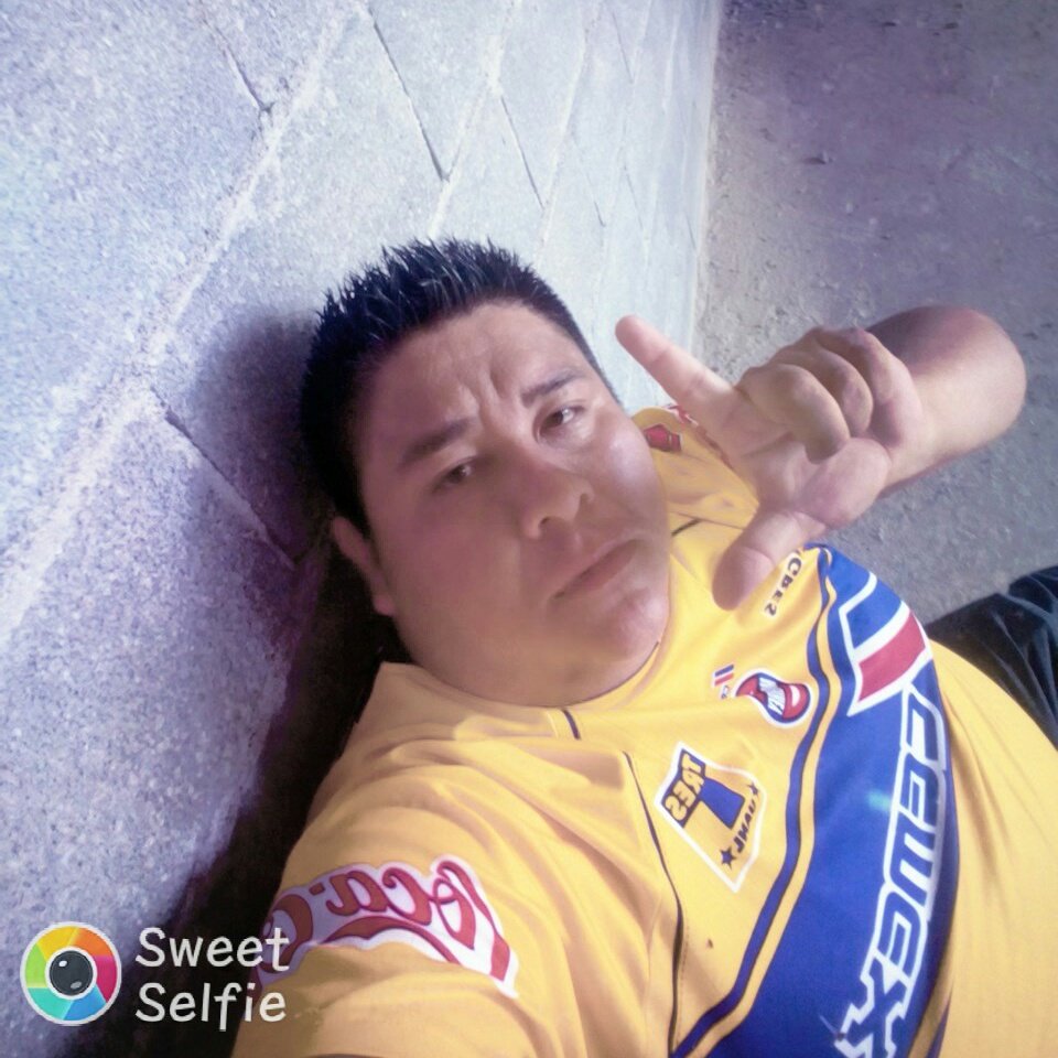 adrianv199's tweet photo. #NuevaFotoDePerfil https://t.co/I845YZA7Ny
