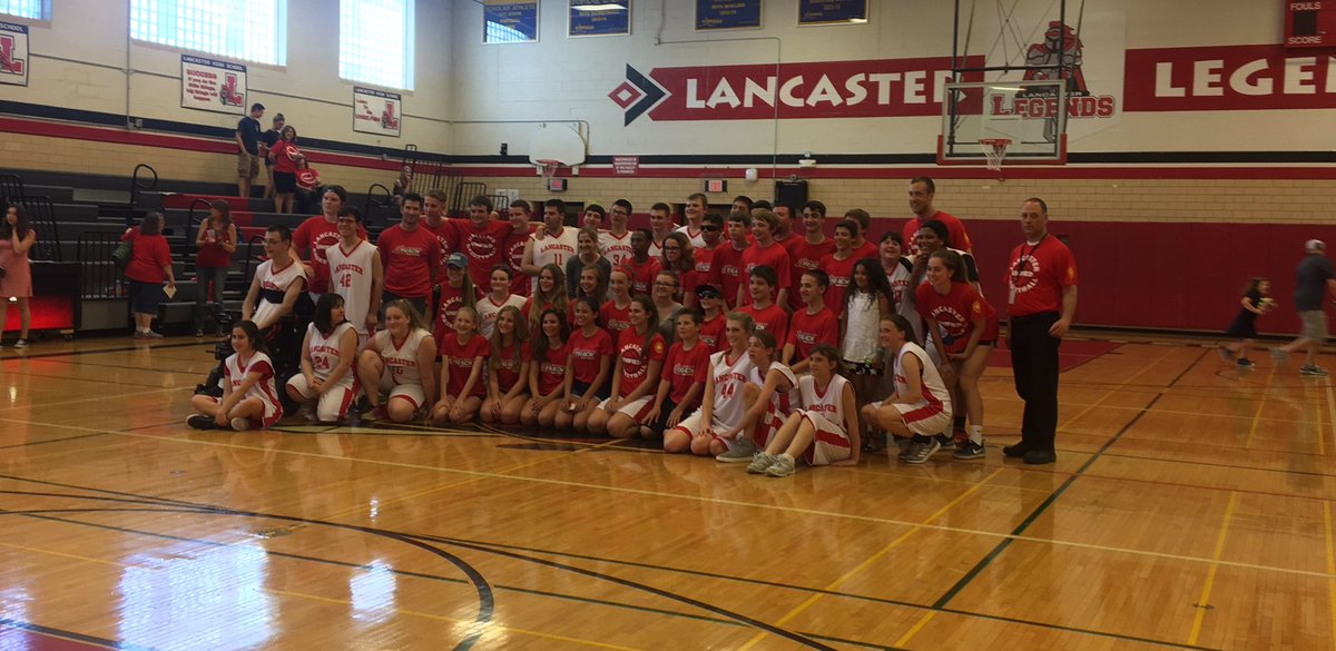 hauserda27's tweet photo. Lancaster Mod track proud to support and cheer on Lancaster Unified Basketball. Why? Because we're all one big athletic family! https://t.co/K7FzhiUYoL