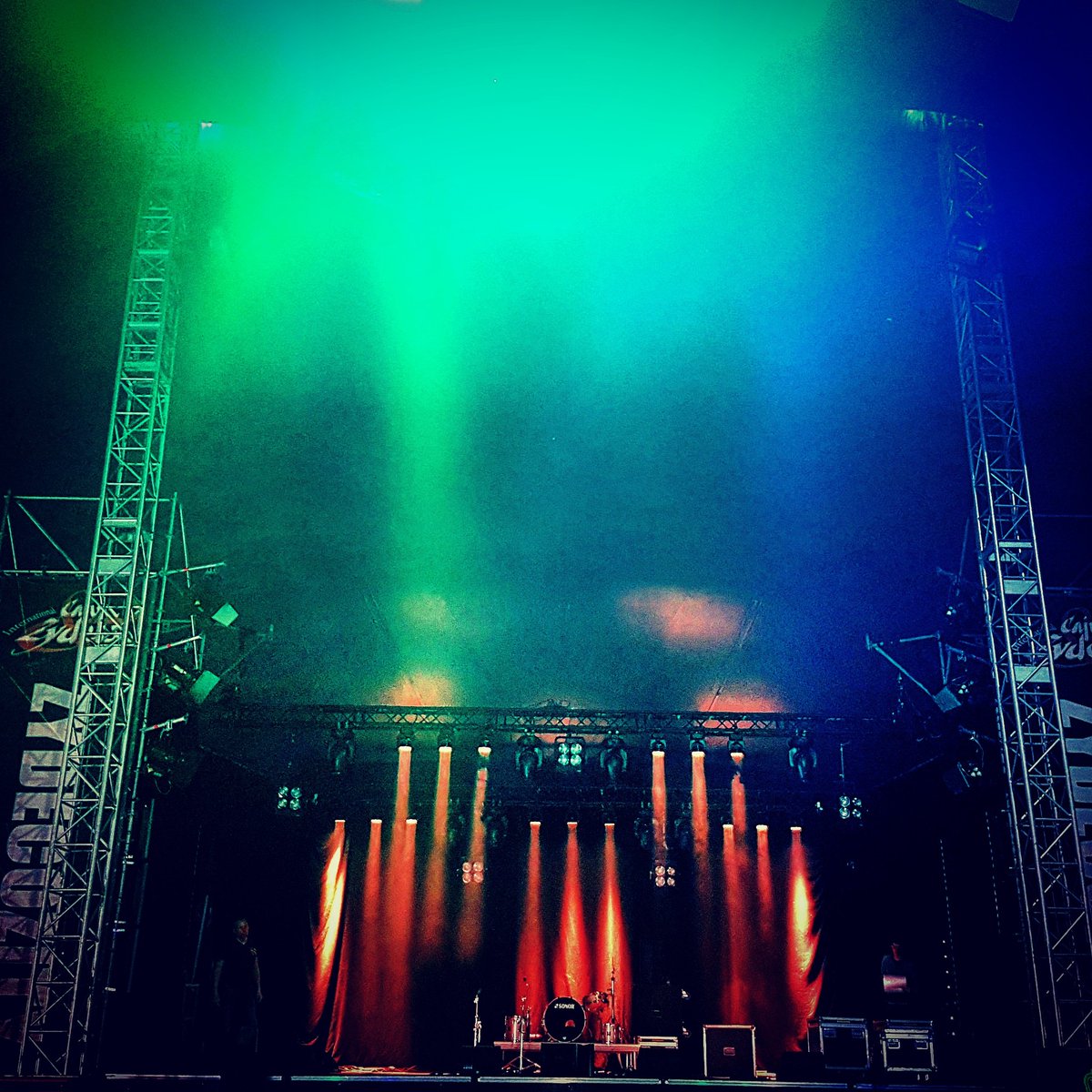 AndrewCraggs's tweet photo. Gigs in Holland. #cajun #zydeco @RoughChowder https://t.co/DMmEXG111B