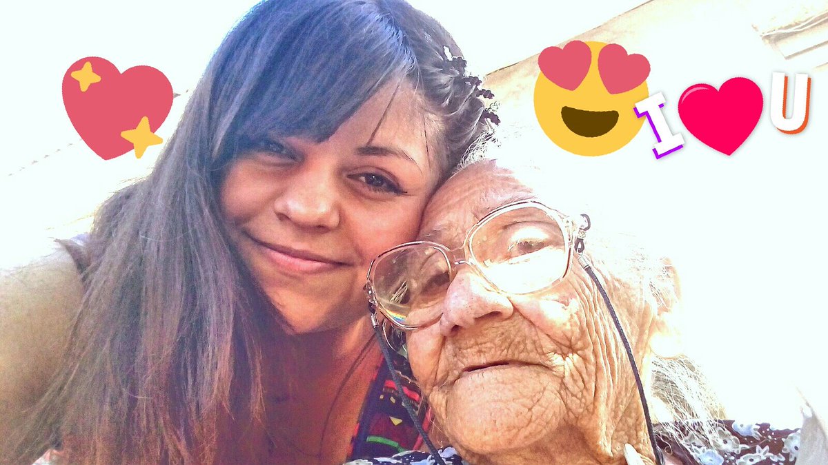 GisselaNicoleSS's tweet photo. 93 Añitos Abuelita https://t.co/SZBN4PBzUV