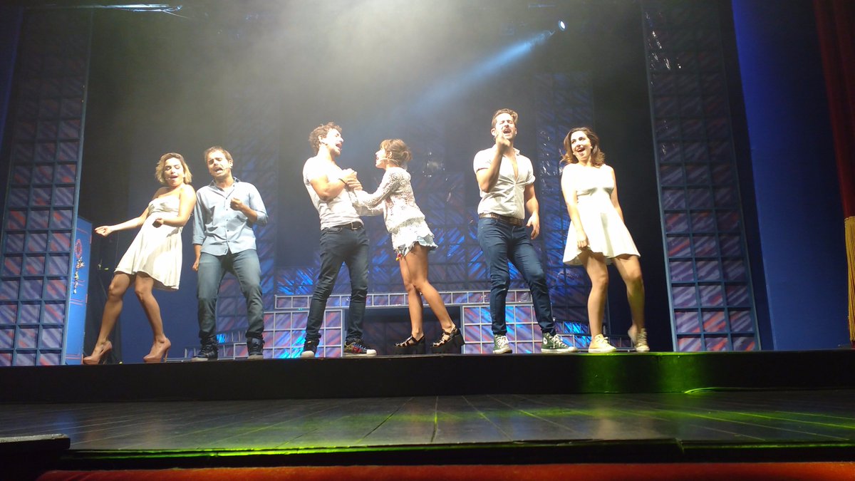 VickyGomezA's tweet photo. Ellos tienen un corazon ENORME !! Gracias por tanto amoor! @ElOtroLadoOk @vazqueznico @gimeaccardi @rojasbenjamin https://t.co/3vJFyEWrGM