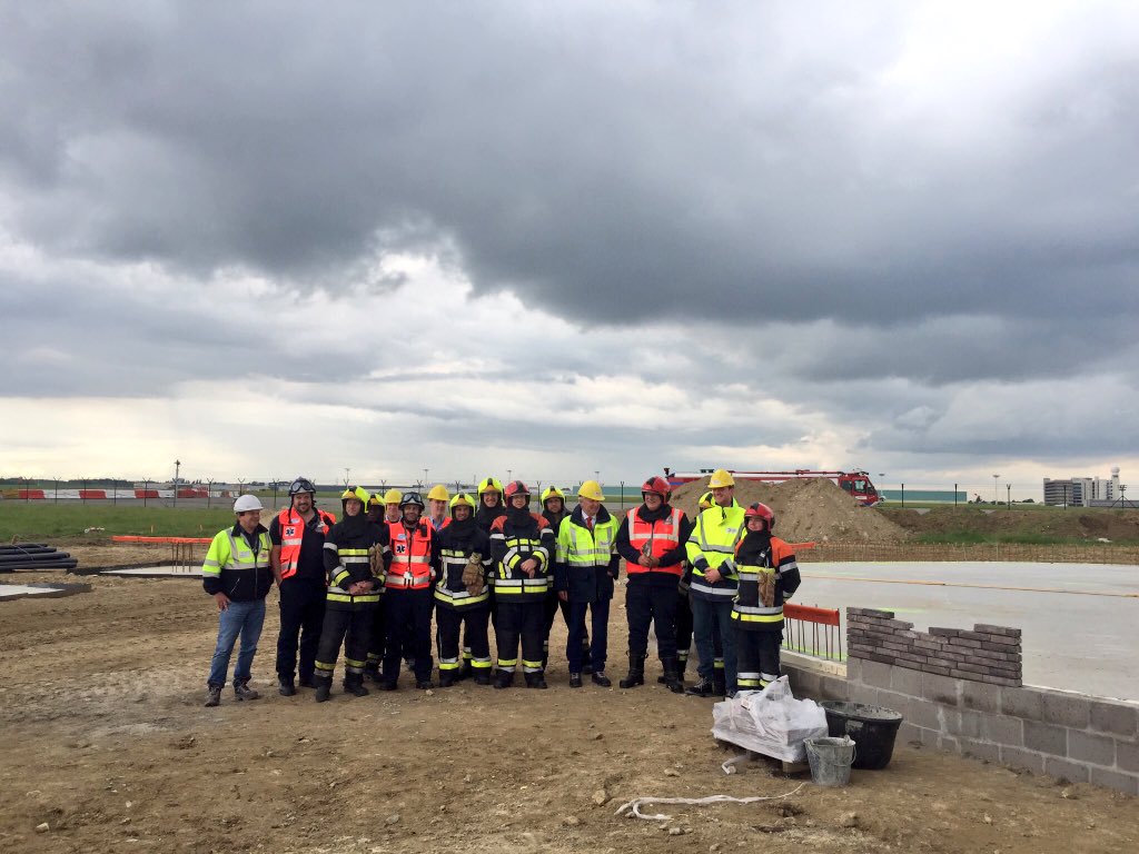 Brussels Airport tweet media