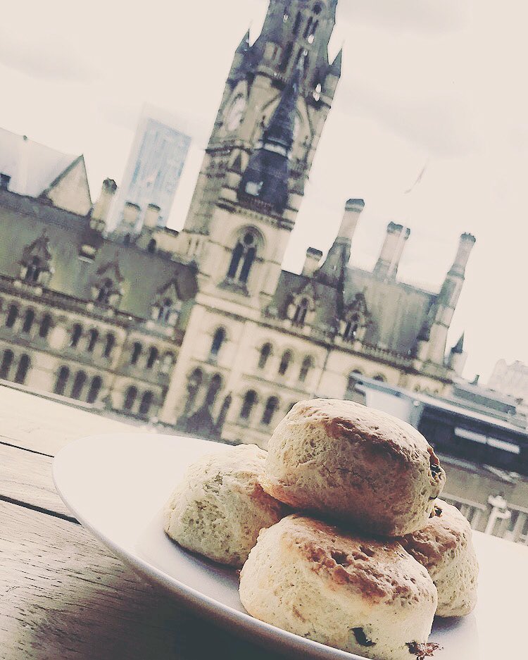 Freshly baked scones <a href="/KingSt_Tavern/">King Street Tavern</a> <a href="/KingStTownhouse/">THGExperience</a> <a href="/eclectic/">gülsen çuhadar</a> #scone #cake #sweet #Manchester