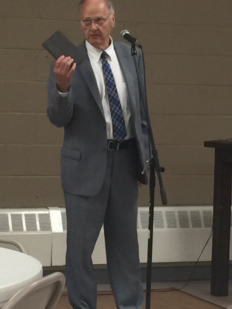 EdwinStephenHa2's tweet photo. Pastor Dwayne Priddy of Chesapeake WV. 75 years old speaking at Ministers' Breakfast. WVWMD District Conference. https://t.co/1px1YQEtPA