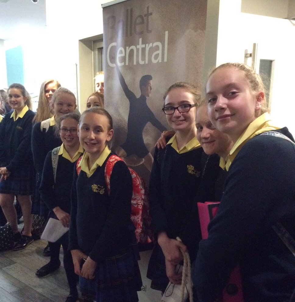 StGabrielsDance's tweet photo. Dance scholars and dance enthusiasts @CornExchange to see Ballet Central. Inspiration for aspiring dancers! https://t.co/69IOM73LnK