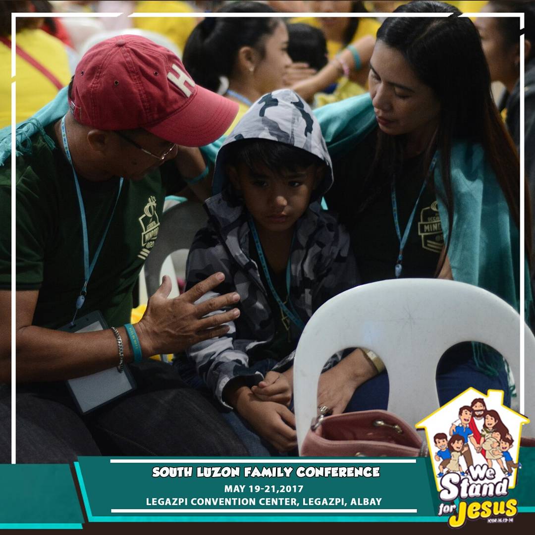 cfc_kfc's tweet photo. Having a family one-on-one can be effective in standing firm in the faith through communication.

#kfcfamcon2017
#WeStandForJesus
#Session1 https://t.co/CMHXaofXxA