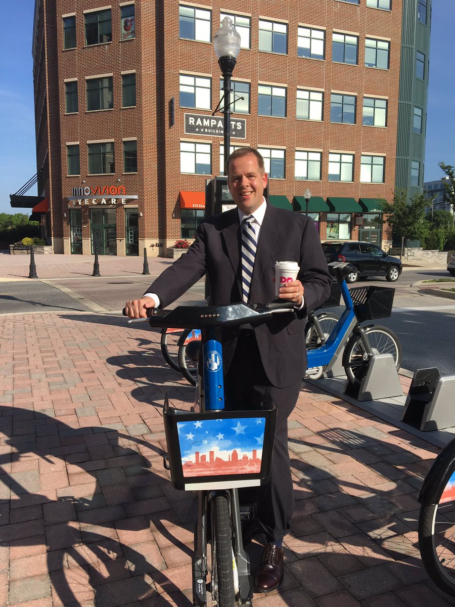 BMCMike's tweet photo. Happy #BikeToWorkDay everyone!  Great morning here in Baltimore! https://t.co/8nphSInG45