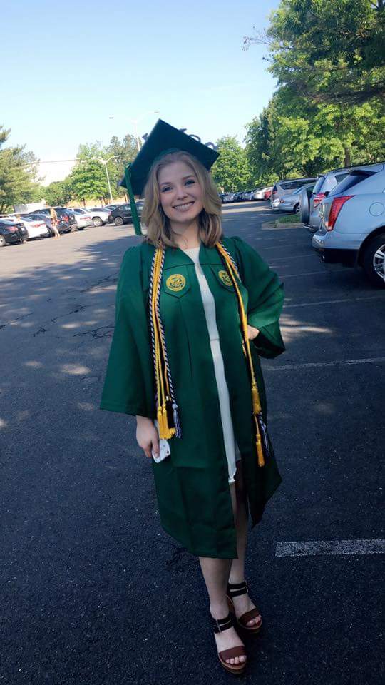 FallonSchilling's tweet photo. You are SO inspiring and Cadi is so lucky to have you as her Godmother. You are going to do amazing things. ♡ #MasonGrad17 #MasonBizGrad17 https://t.co/hJCjEyQVLt