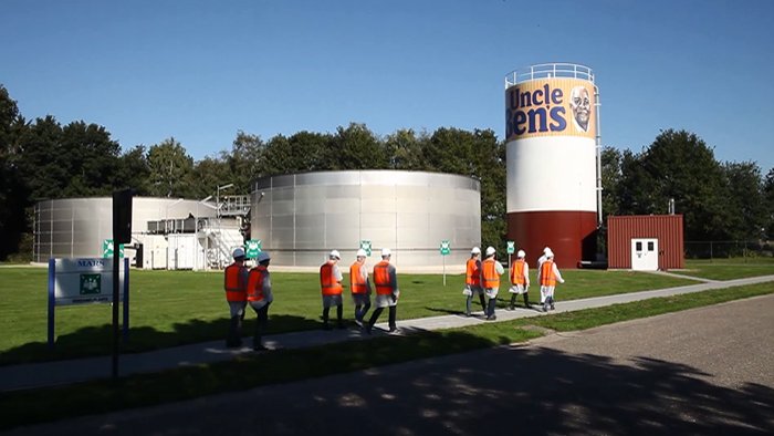 peeters_kris1's tweet photo. Uncle Ben’s fabriek in Olen bestaat 40 jaar. Al evenveel jaar toonaangevend wereldwijd innovatiecentrum! https://t.co/OBjAolyrdu