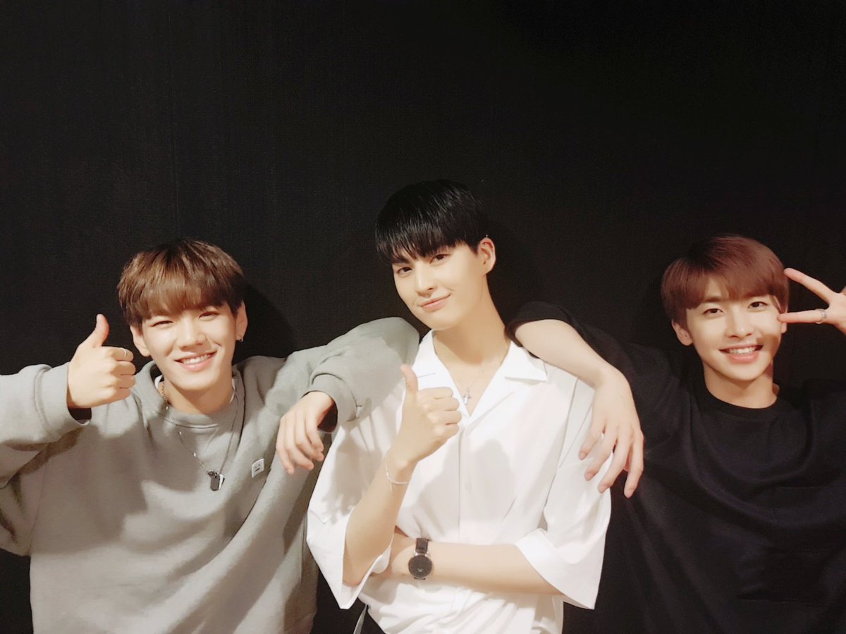 [#고결] 여러분 덕에 오늘 제일 행복한 사람이 됐어요 고마워요 꿀십!