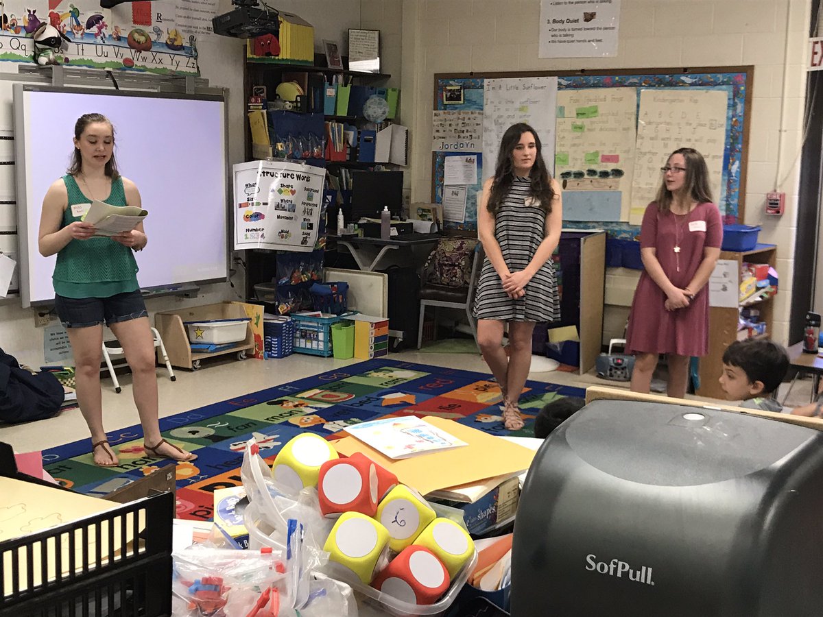 DavidJHuber's tweet photo. Best part of being next to our feeder high school... their kids come down and teach our kids! #sssct @BCHSprincipal @karenvibert1 @BRSTL1 https://t.co/UPV4uWPcAq