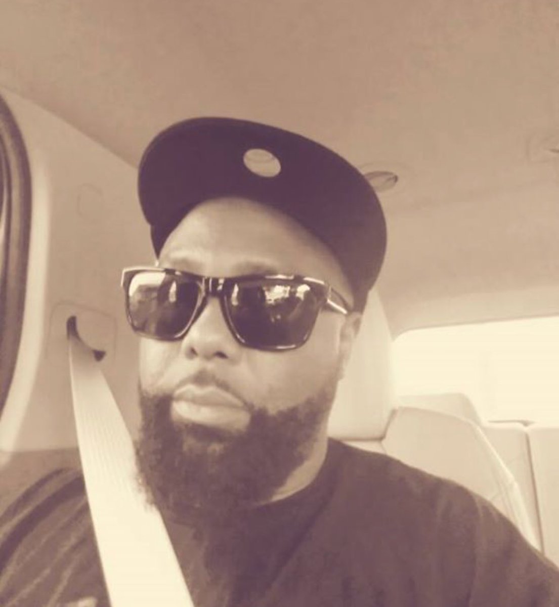 MallModgie's tweet photo. #goodgangstadope modgin out and perkin off @bmzent #Music #southeastsandiego https://t.co/Why3HdjRtQ