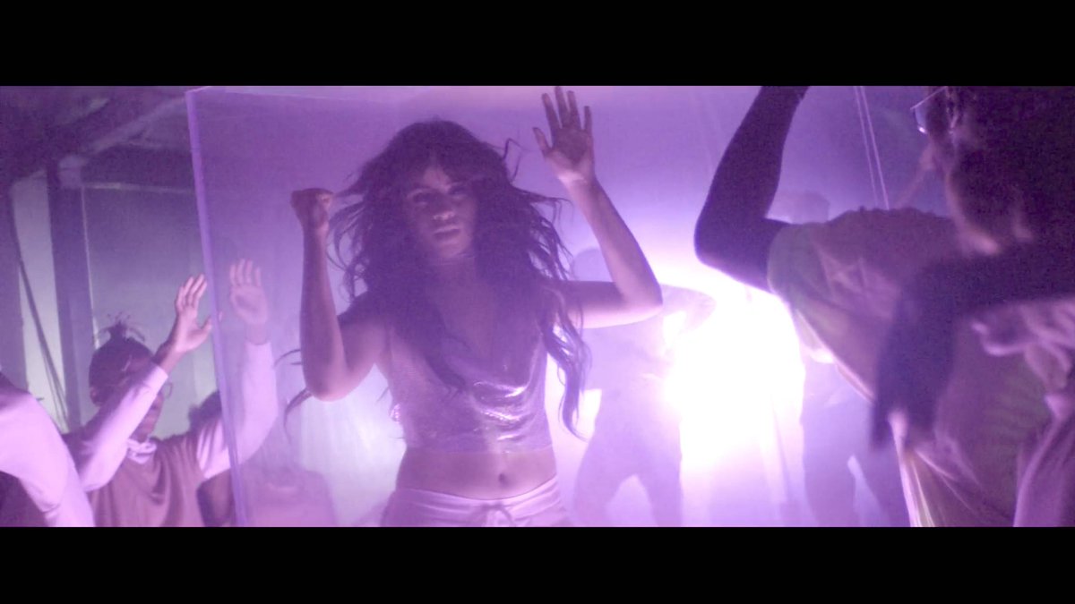 MTV's tweet photo. Start off your Friday with @Camila_Cabello's #CryingInTheClub: https://t.co/CTtDCN3wnq 💜✨ https://t.co/f7PlWN3fsA