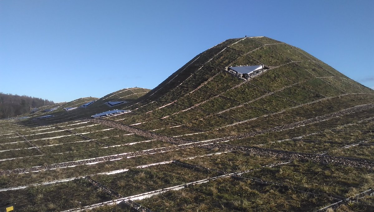 SkyGarden Greenroofs tweet media