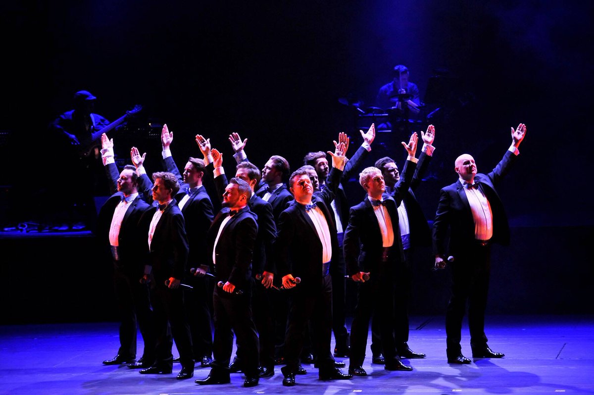 cchjnb's tweet photo. Just FOUR performances left to see #TenorsSA now on stage at @joburgtheatre until 21 May 2017. Don't miss this talented group of singers. https://t.co/PRRWLCJD6Q