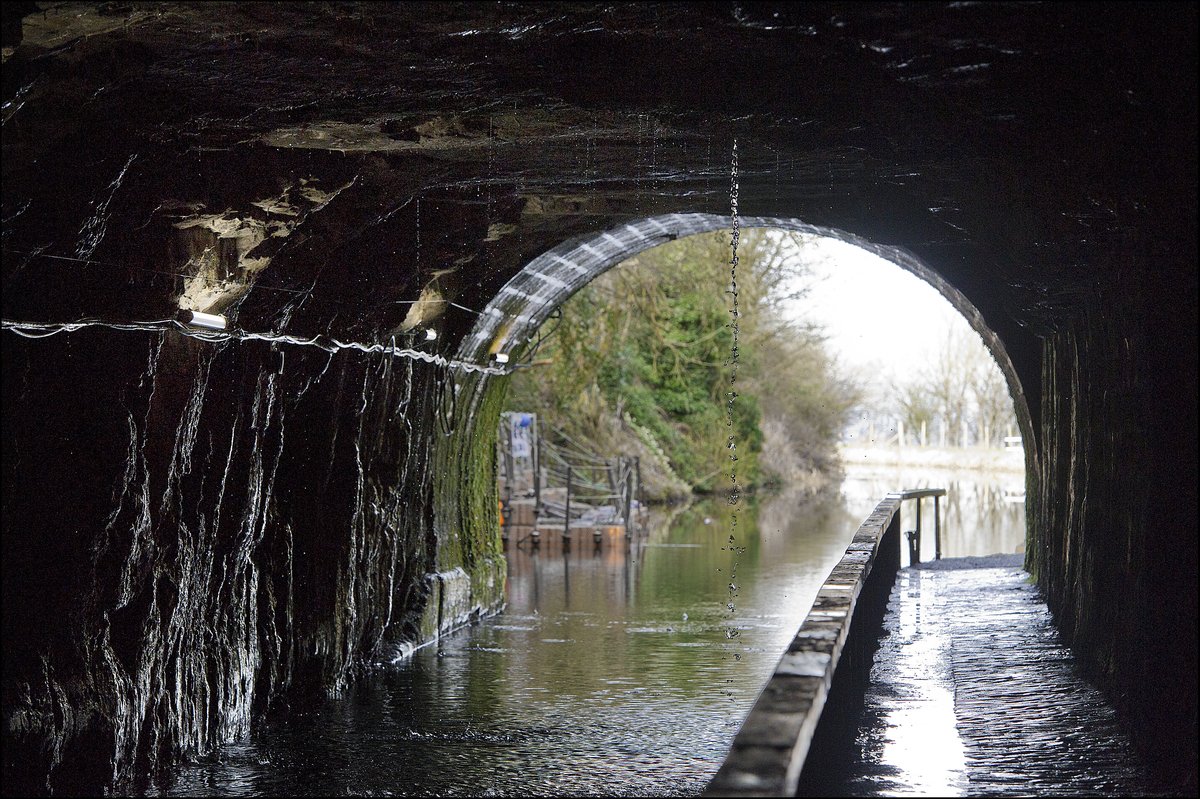 FalkirkWheel's tweet photo. Hi folks - just a reminder about #TowpathClosure at Glen Village &amp; #FalkirkTunnel from today for 2 weeks. More at https://t.co/rjKf7rLfHz https://t.co/OFTQuQ4AWL