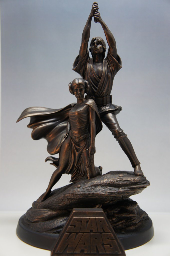 新品☆スター・ウォーズ 40周年記念スタチュー ルーク&レイア 限定1250個