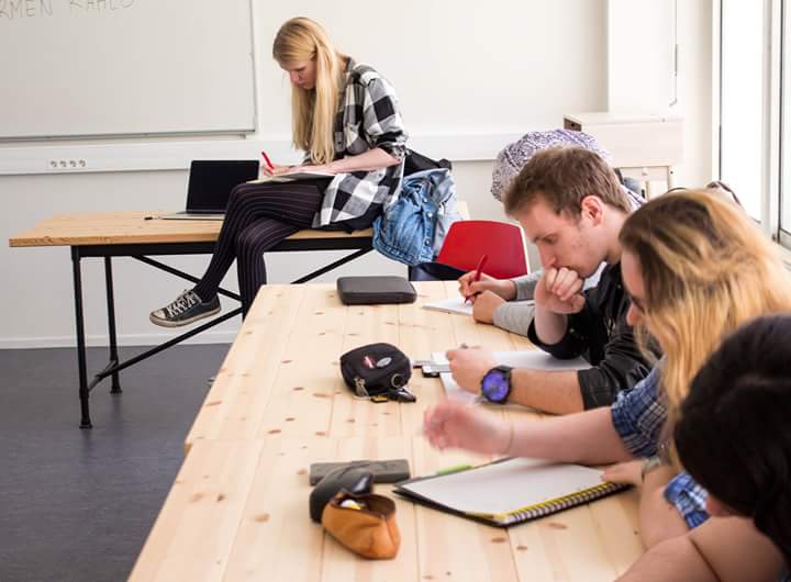 LaCentrif's tweet photo. Premier atelier du labo d'écriture @upemlv, c'était le 18 mai !!! #innovation #pedagogie #LaboEcriture #IDEAParisEst https://t.co/IN6PP0vUIf
