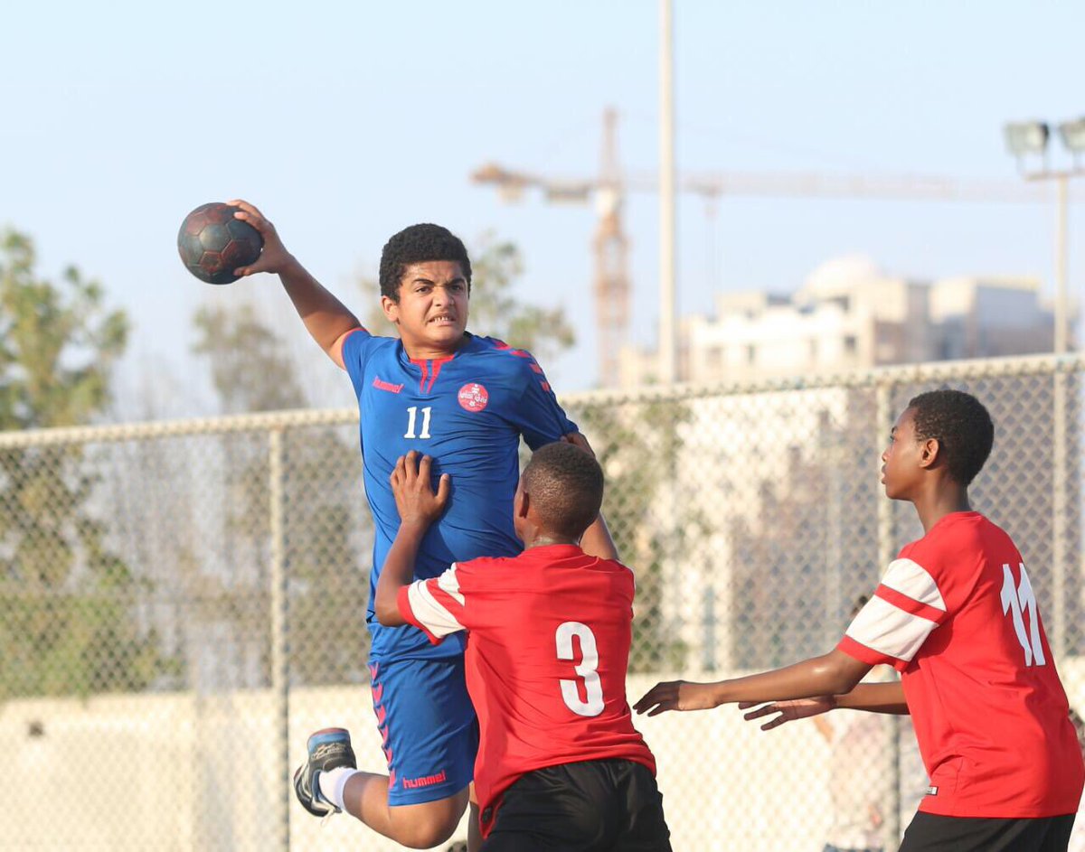 AlShaabClub's tweet photo. "بطولة كأس الامارات فئة الصغار"
المباراة النهائية 

نهاية الشوط الأول :
الشعب 16 
الأهلي 12

#شعباوي https://t.co/F45qRS7PoQ