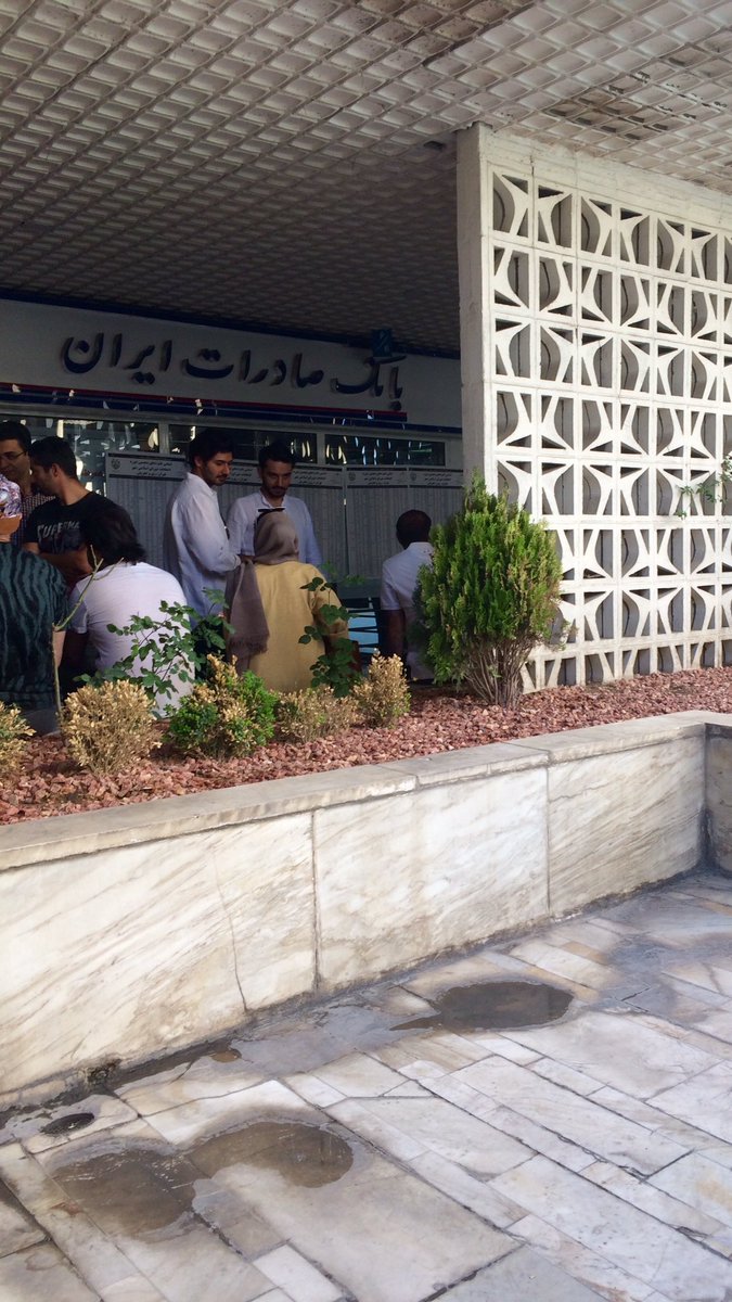makanmehr's tweet photo. اگه هنوز رای ندادید بیاین آ اس پ. هم خلوته و هم خنکه. https://t.co/ZOQQ7b7h5u